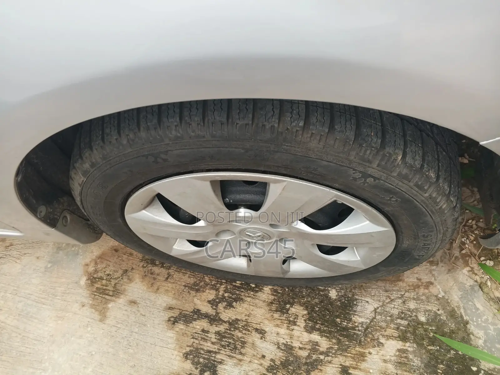 Toyota Corolla 2012 Silver
