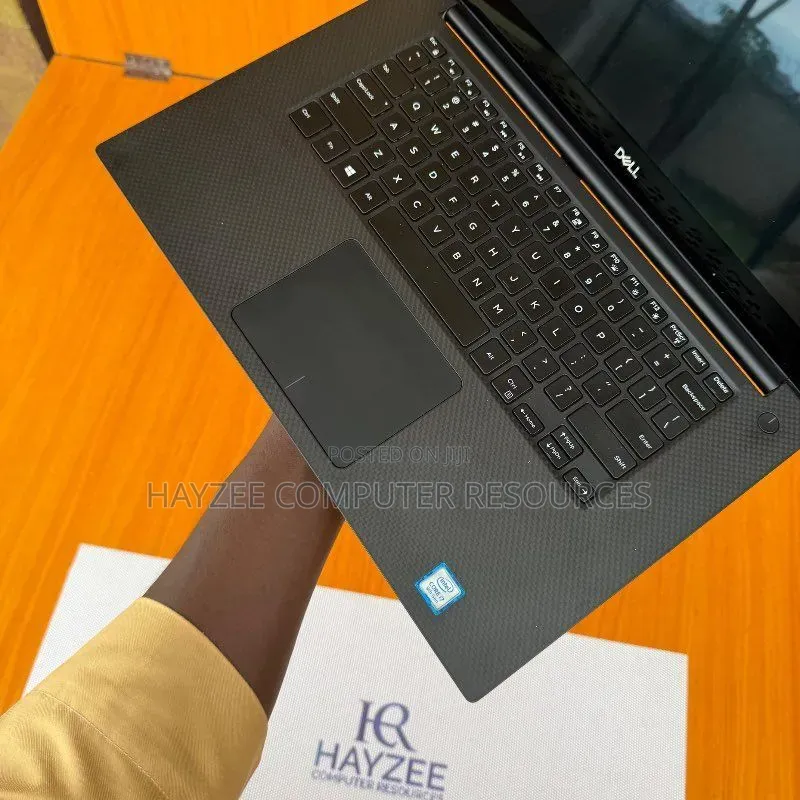 Laptop Dell XPS 15 9570 16GB Intel Core i7 SSD 512GB