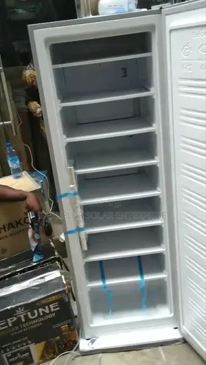 New Yohako Iceblock Maker Freezer 185 Liters