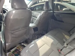 Toyota Camry XLE V6 4dr Sedan (3.6L 6cyl 6A) 2016 Gray