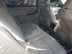 Toyota Camry XLE V6 4dr Sedan (3.6L 6cyl 6A) 2016 Gray