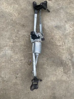 Front Engine Wiper Evoque