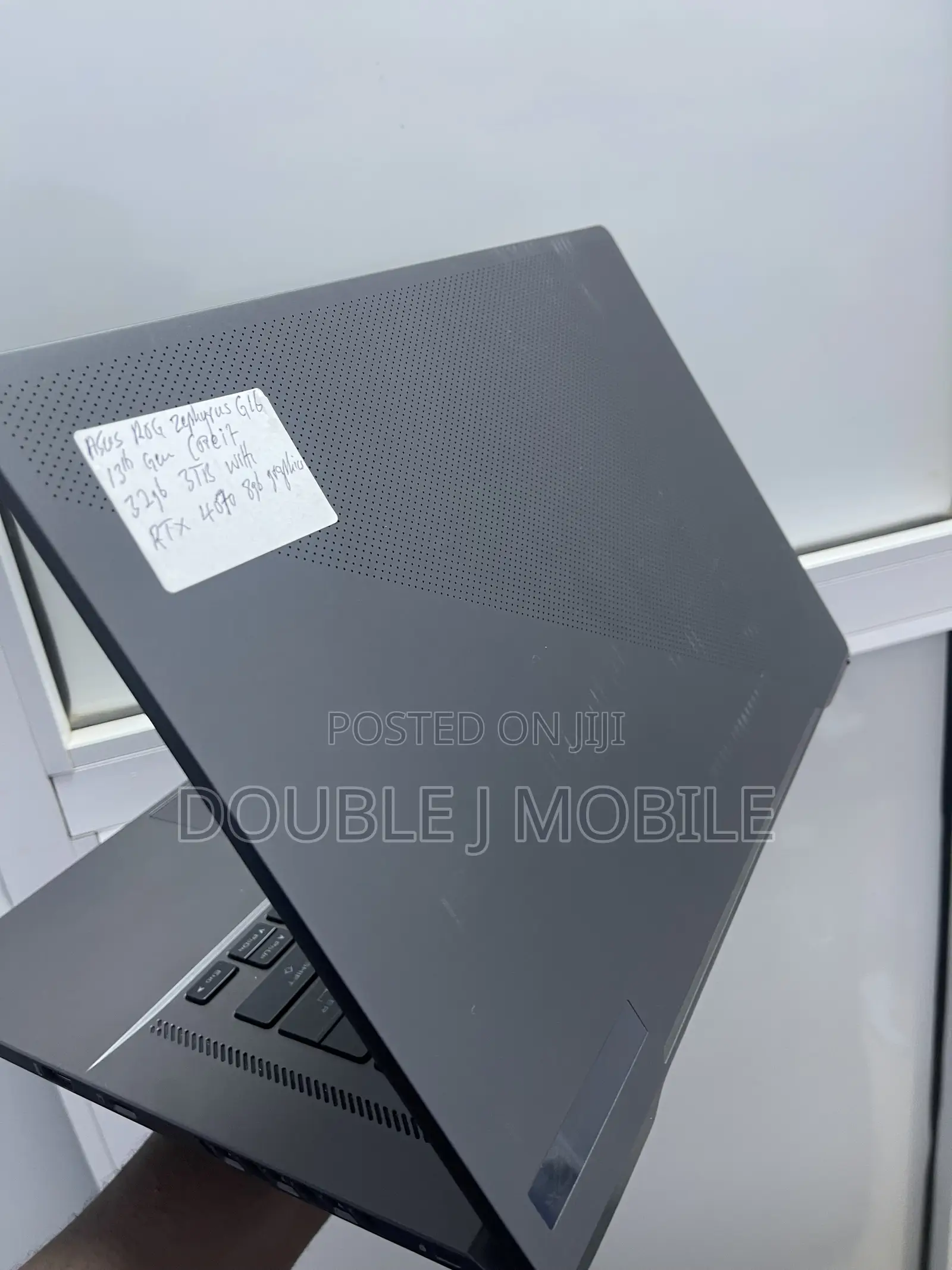 Laptop Asus ROG Zephyrus G16 32GB Intel Core i7 SSD 3T