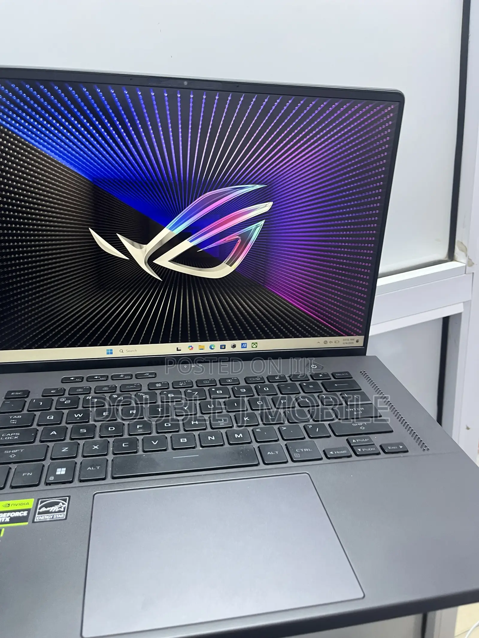 Laptop Asus ROG Zephyrus G16 32GB Intel Core i7 SSD 3T