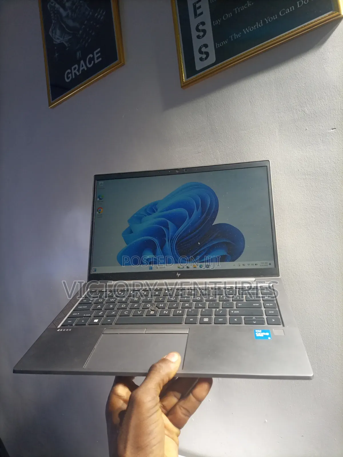Laptop HP ZBook Firefly G8 8GB Intel Core i5 SSD 256GB