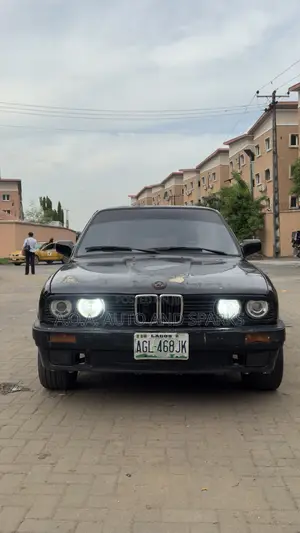 BMW 3 Series 1987 Black