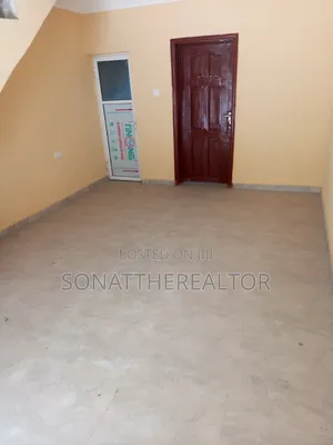 2bdrm Duplex in Arapaja, Akala Express for rent