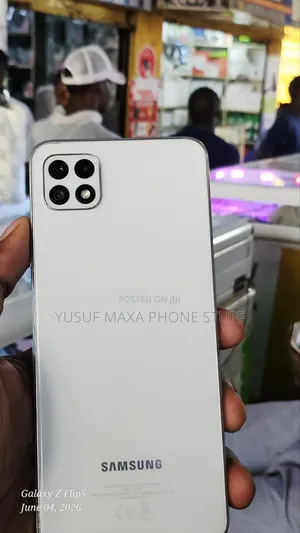 Samsung Galaxy A22 5G 64 GB White