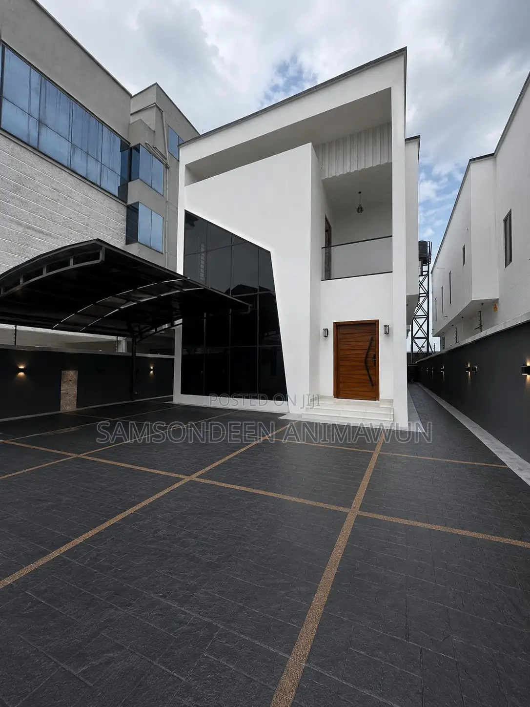 Coffee Brown Decorative Turf Lines