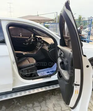 Mercedes-Benz GLC-Class 2018 White