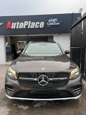 Mercedes-Benz GLC-Class 2018 Brown