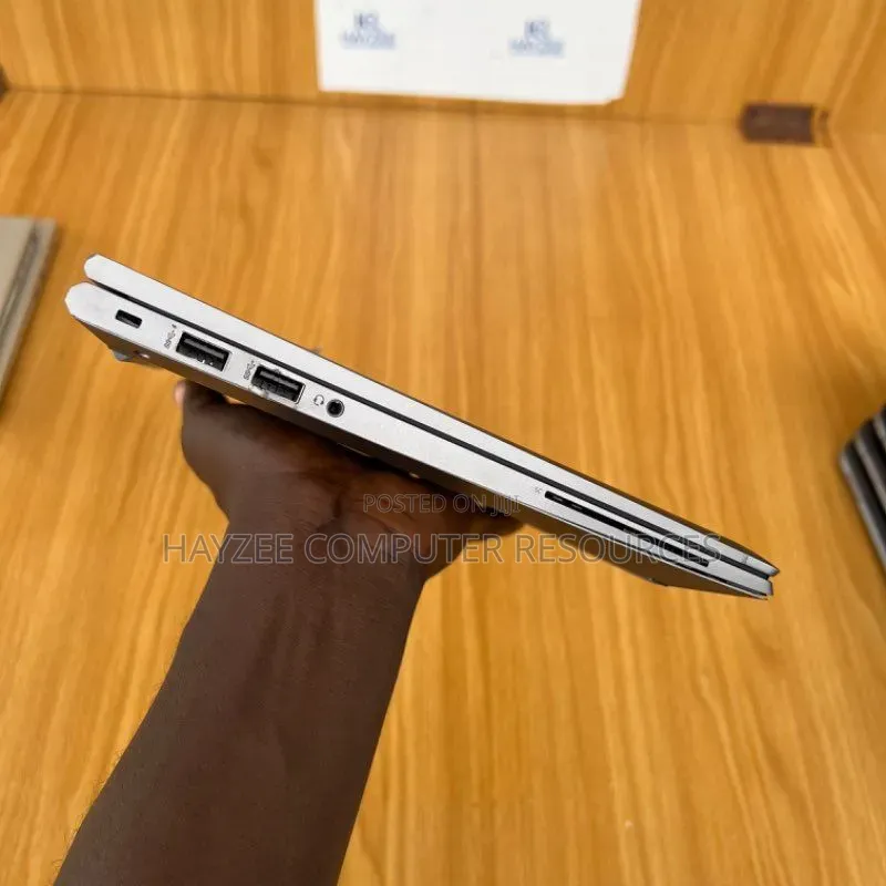 Laptop HP ZBook Firefly G8 16GB Intel Core i7 SSD 512GB