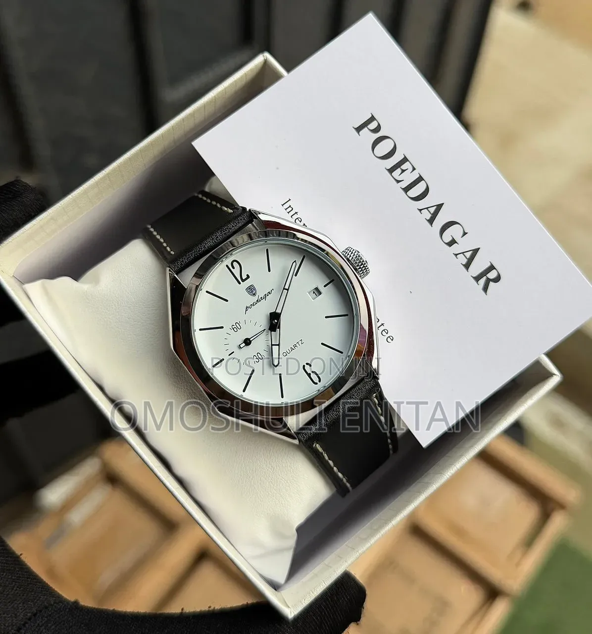 Poedagar Leather Watch