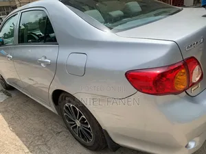 Toyota Corolla 2008 Silver