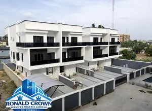 5bdrm Duplex in Ikeja GRA for sale