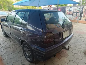 Volkswagen Golf 2003 Blue
