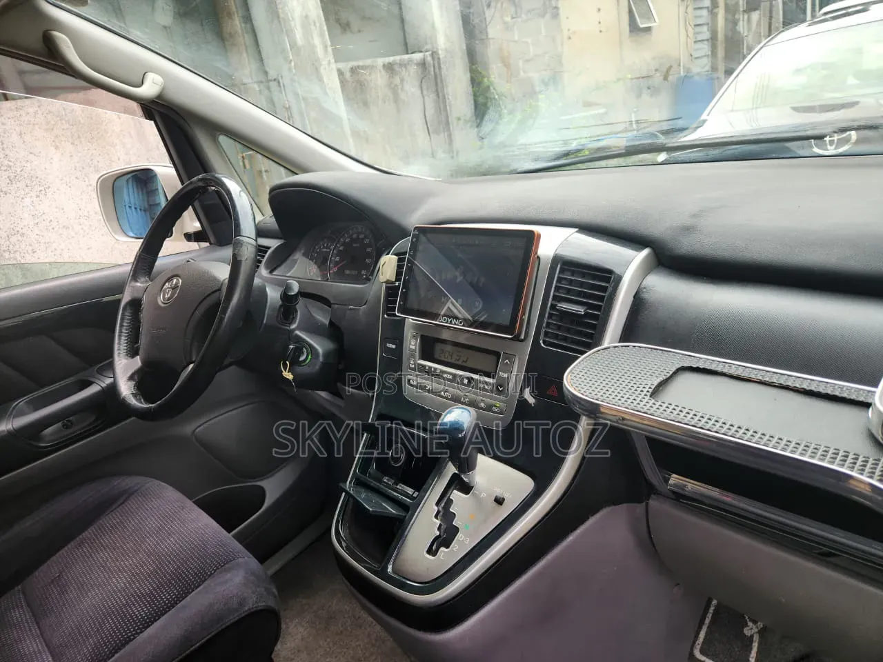 Toyota Alphard 2007 White