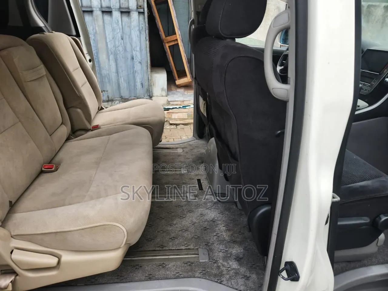 Toyota Alphard 2007 White