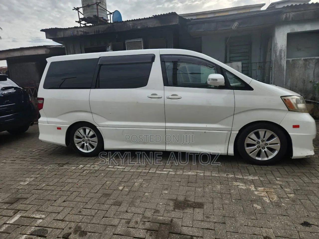 Toyota Alphard 2007 White