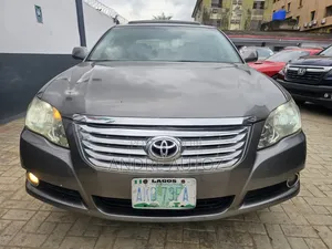 Toyota Avalon Limited Sedan FWD (3.5L 6cyl 6A) 2008 Gray