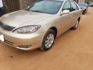 Toyota Camry 2003 Gold