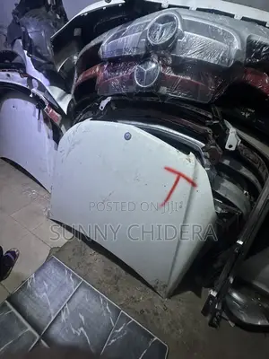 C300 2013 Bonnet Direct Tokunbo Extra Clean