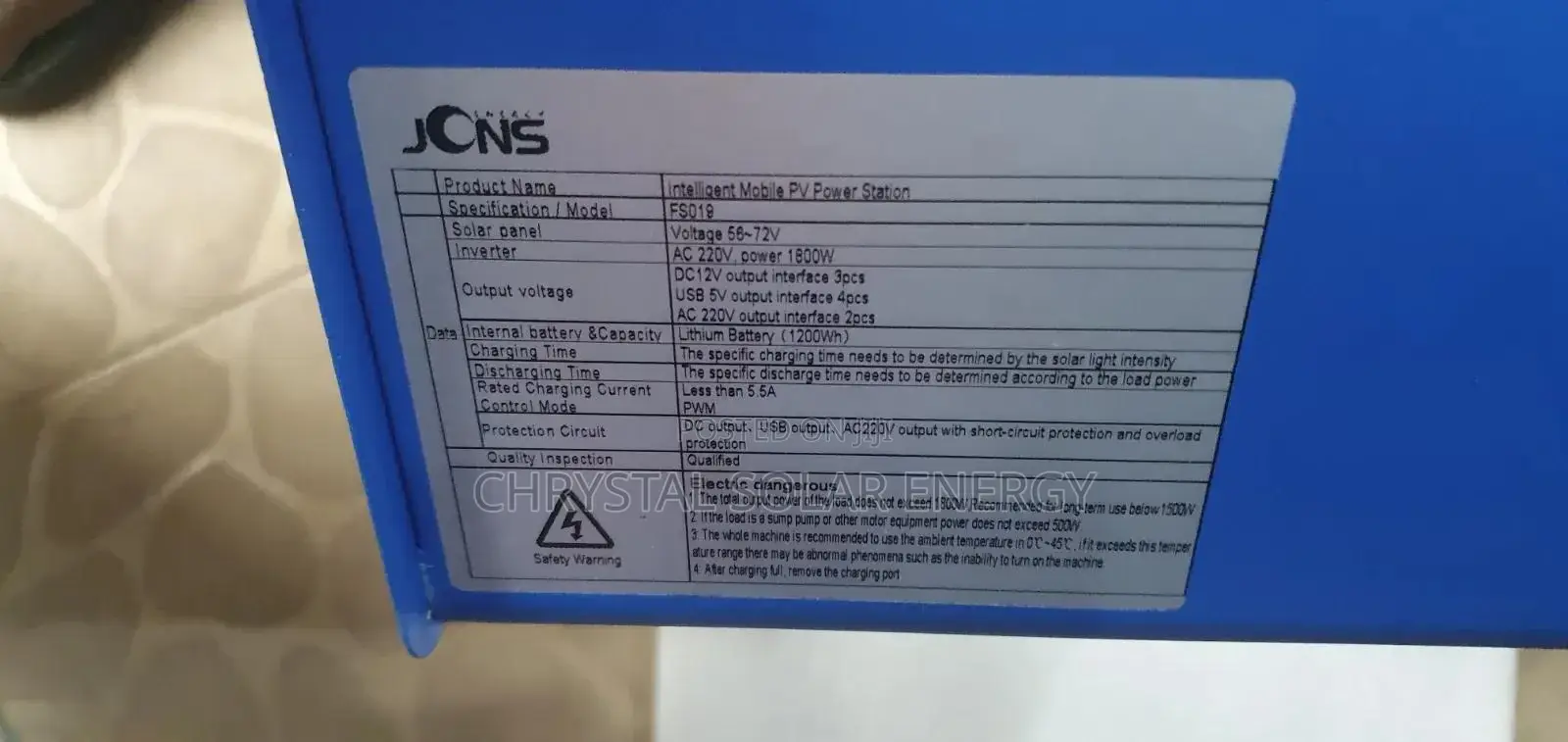JCNS 1800watts Solar Generator With 520watts Solar Panel