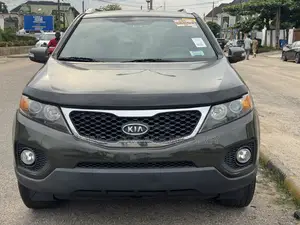 Kia Sorento 2012 Green