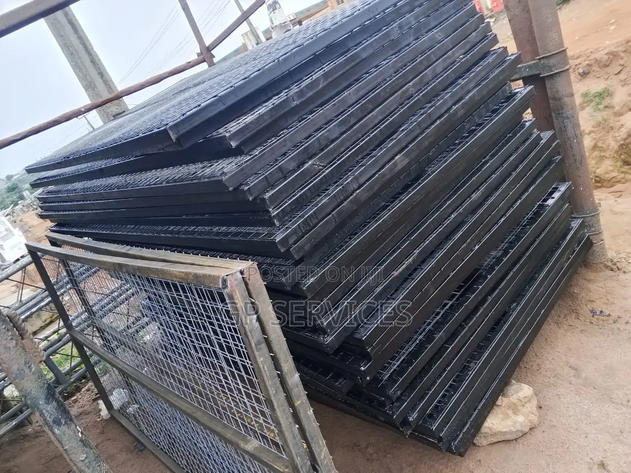 Event/Crowd Control Barricades for Rent