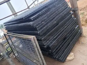 Event/Crowd Control Barricades for Rent