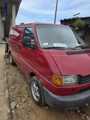 Volkswagen Transporter 1996 Red