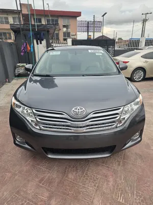 Toyota Venza AWD 2011 Gray