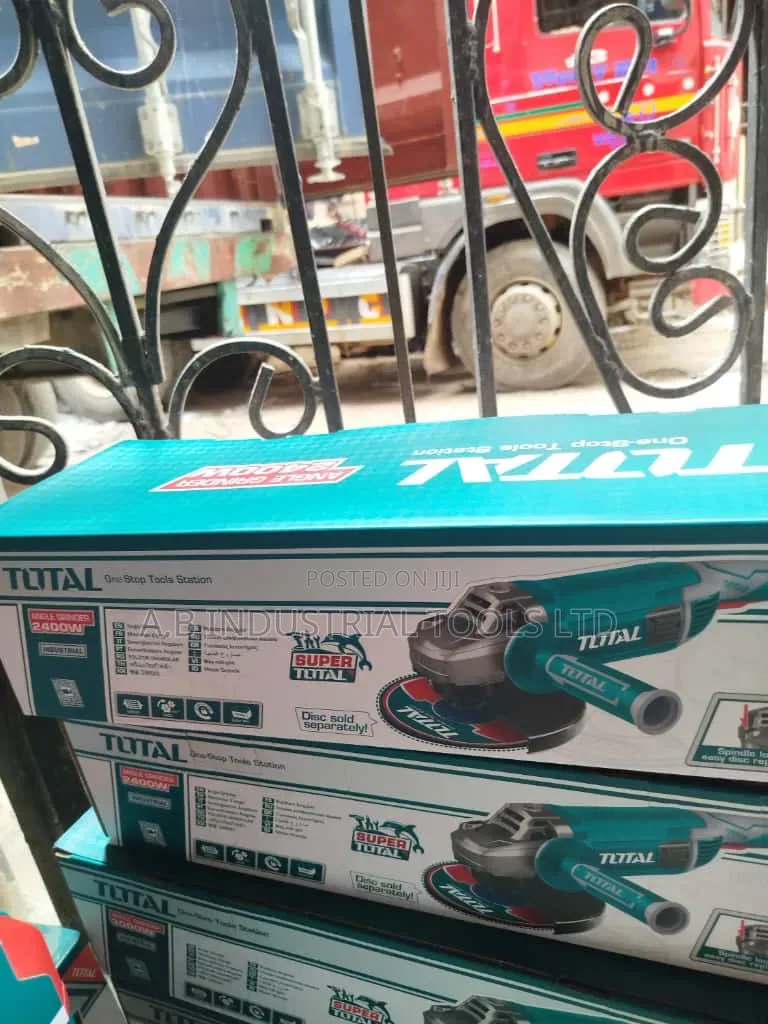 Total Industrial Angle Grinder