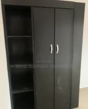 3bdrm Block of Flats in Okuokoko, Warri for rent