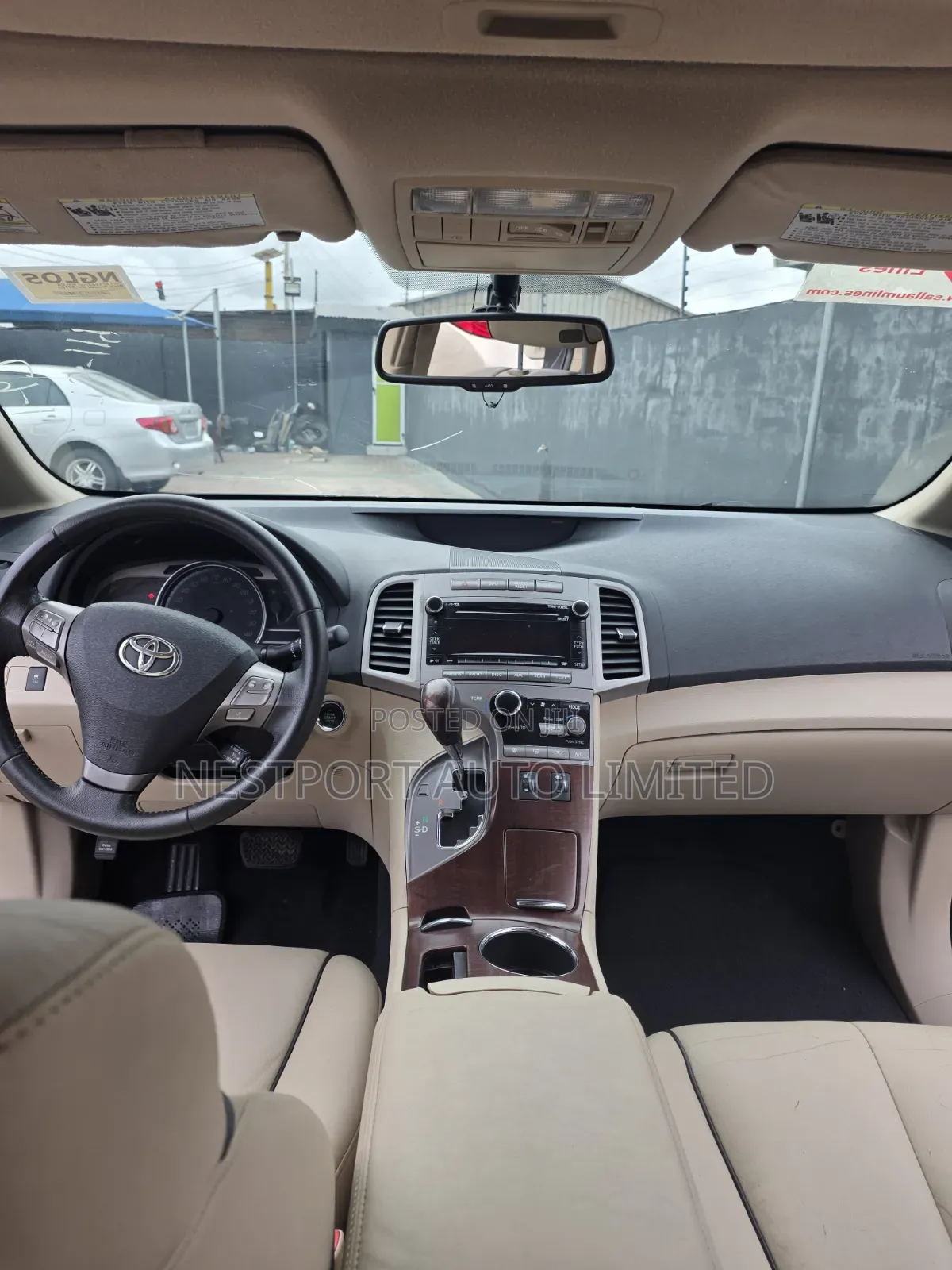 Toyota Venza AWD 2011 Gray