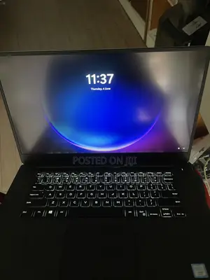 Laptop Dell XPS 15 16GB Intel Core i7 HDD+SSD 256GB