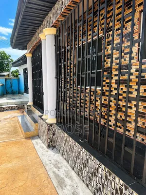 3bdrm Bungalow in Shelter Extension, Uyo for sale