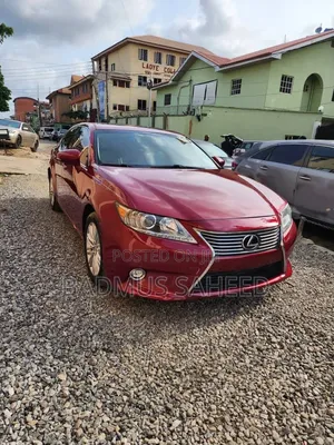 Car 2014 Red