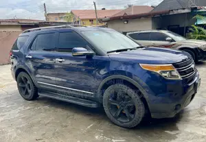Ford Explorer Limited 4dr 4x4 (3.5L 6cyl 6A) 2012 Blue