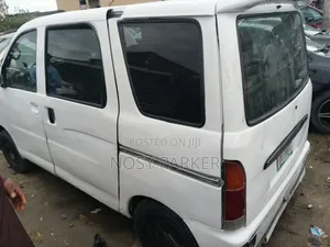 Daihatsu Hijet 2002 White