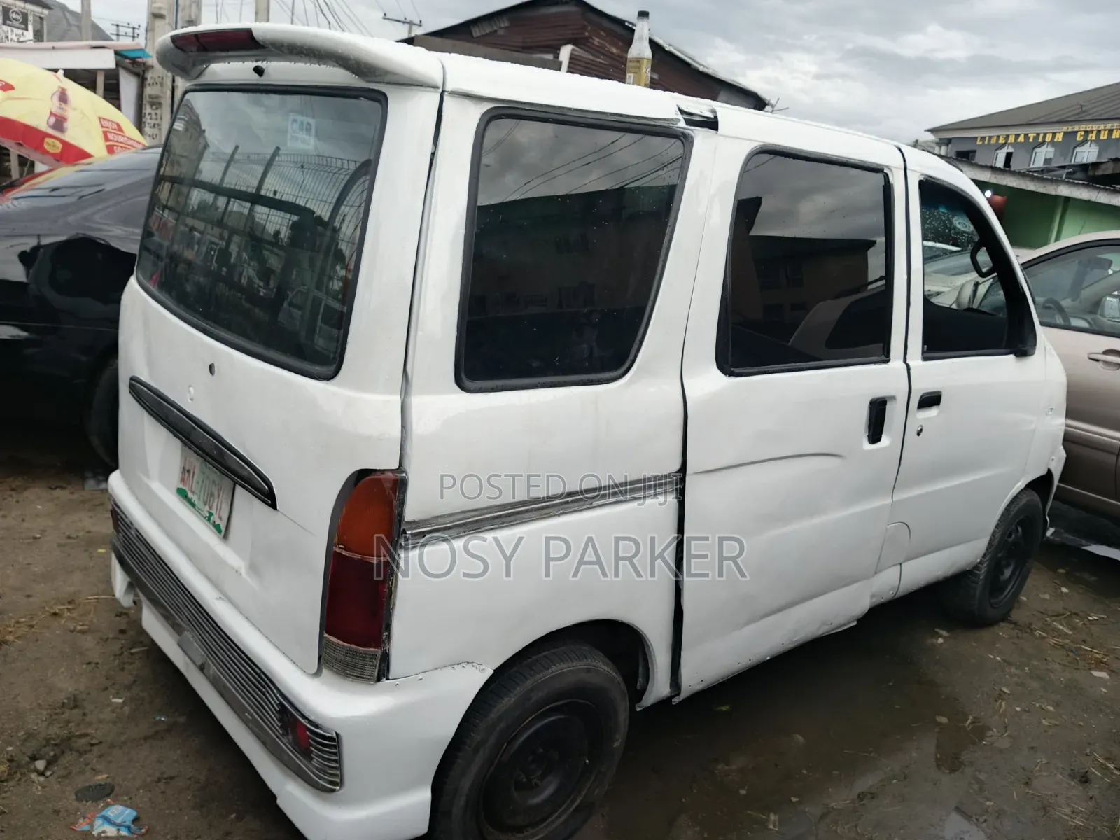 Daihatsu Hijet 2002 White