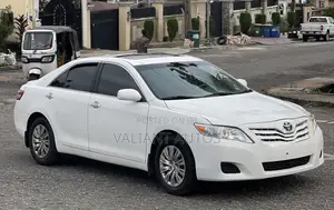 Toyota Camry 2010 White