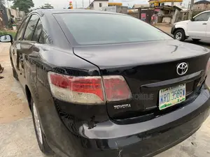 Toyota Avensis 2.0 Advanced Automatic 2012 Black