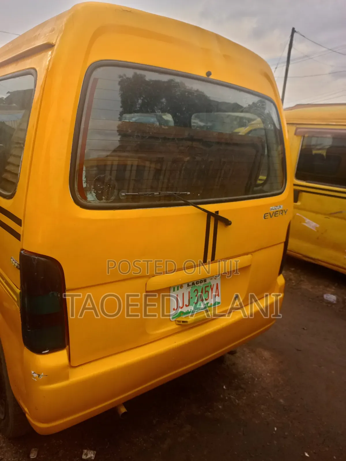 Suzuki Every 2014 Yellow