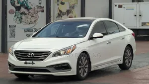 Hyundai Santa Fe Limited FWD 2016 White