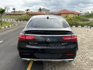 Mercedes-Benz GLE-Class 2016 Black