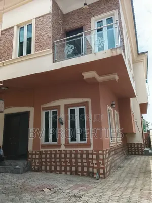 4bdrm Duplex in Ikota Villa Estate for rent