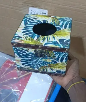 Retro Tropical Leaf Tissue Box