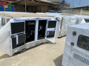Heavy Duty Perkins Silent Generator 20kva