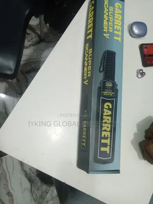Garrett Super Scanner v Handheld Metal Detectors.